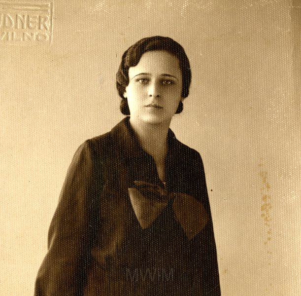KKE 4551.jpg - Weronika Wojnicz z domu Mackiewicz, matka Weroniki Kurmin, Wilno, 1928 r.